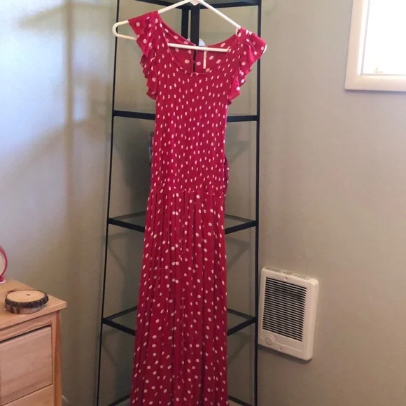 Free people dress, new with tags. Polka dots, pockets, super comfy and sexy. - Picture 2 of 7